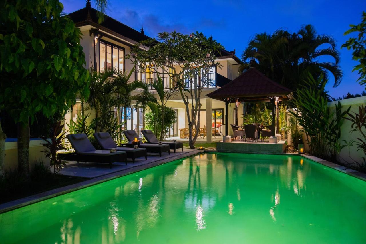 Teras Karma Villa Jimbaran Exteriör bild