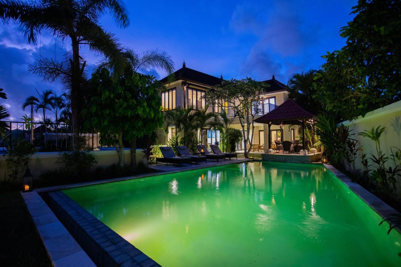 Teras Karma Villa Jimbaran Exteriör bild